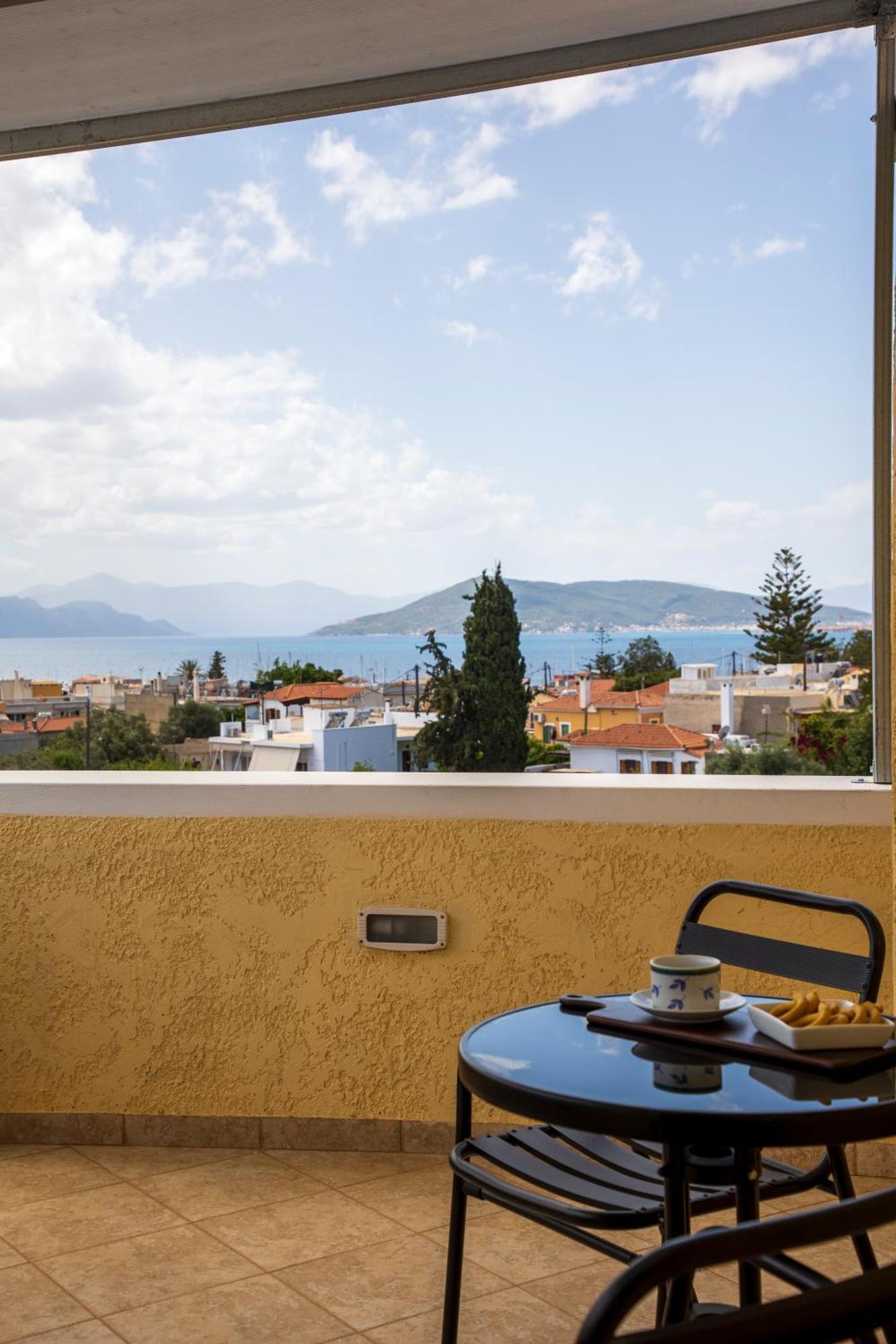 Holiday home The Garden House Aegina